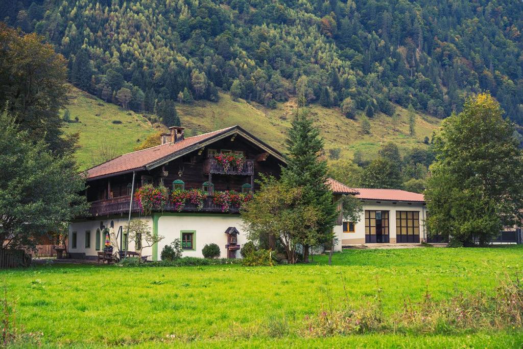 Hirzbachgut Villa Fusch an der Grossglocknerstrasse Exterior photo